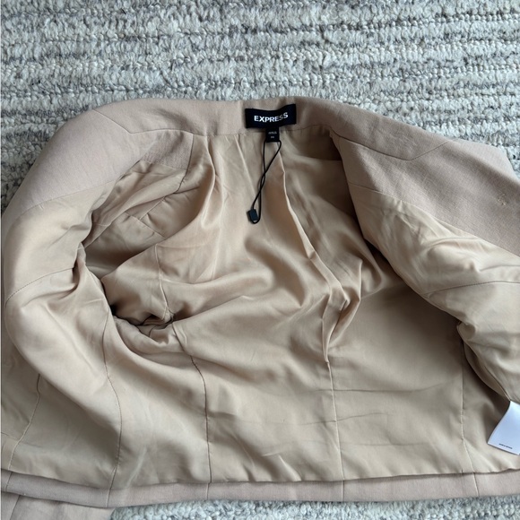 Khaki Express cropped blazer co-ord set (altered for petite height) - Picture 6 of 12